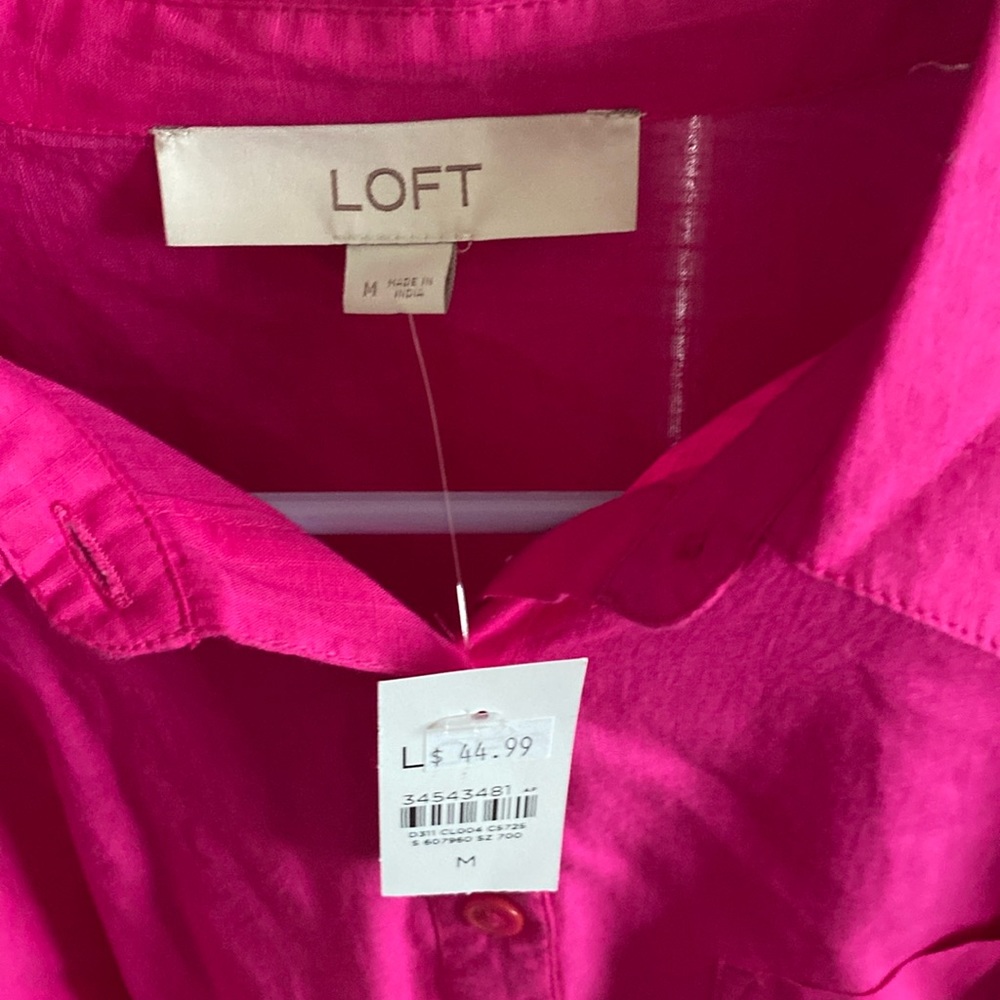 Brand new magenta blouse